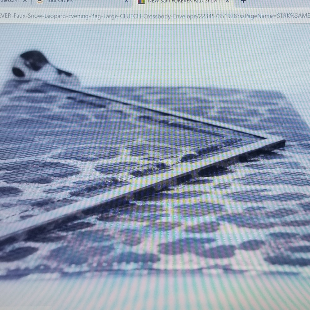 New 3am Forever Faux Snow Leopard Large Crossbody - Picture 4 of 5